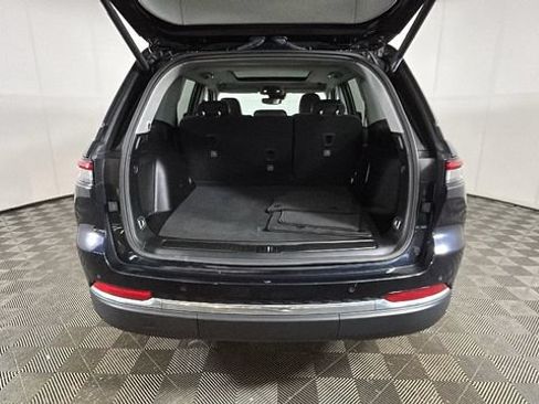 Used 2023 Jeep Grand Cherokee 4WD 4xe image 27