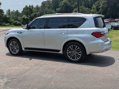 Used 2019 INFINITI QX80 Luxe w/ 22" Wheel Package RWD image 4
