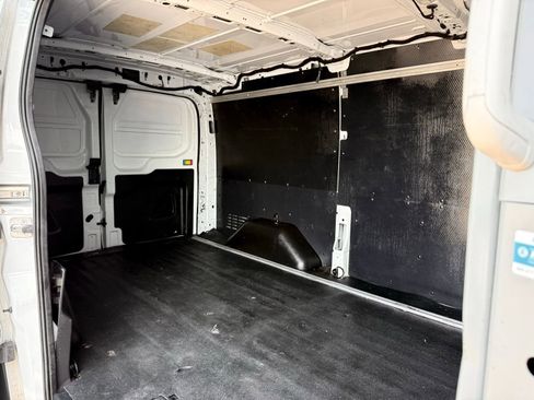 Used 2018 Ford Transit 150 130 Low Roof image 21