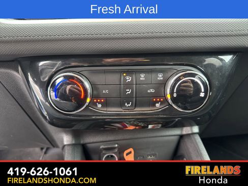 Used 2024 Chevrolet TrailBlazer LT w/ LT Cold Weather Package image 26