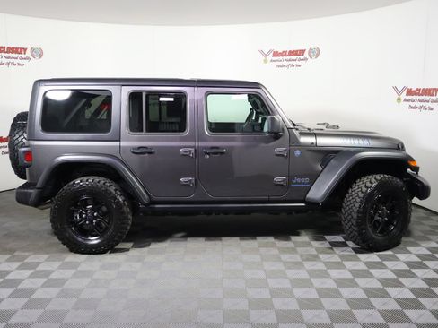 Used 2025 Jeep Wrangler Unlimited Sport S 4xe AWD/4WD image 3