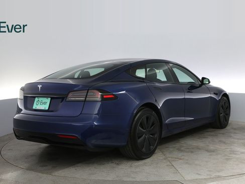 Used 2023 Tesla Model S Standard Range AWD/4WD image 3
