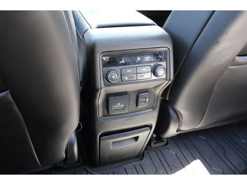 Used 2018 GMC Acadia Denali w/ LPO, Protection Package AWD/4WD image 34