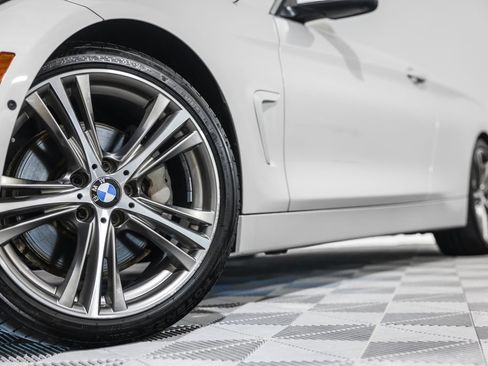 Used 2017 BMW 440i Convertible RWD image 13