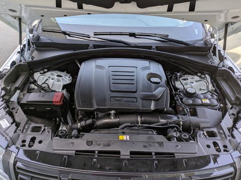 Used 2025 Land Rover Range Rover Velar Dynamic SE image 36