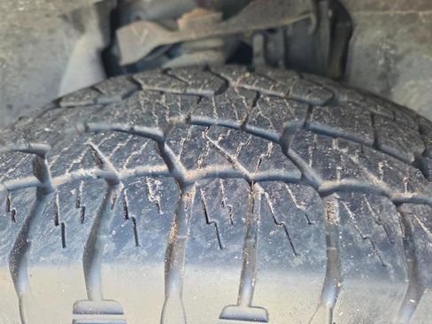 Used 2016 Nissan Frontier Desert Runner image 4