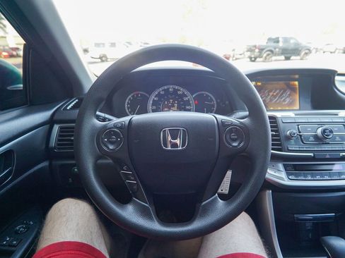 Used 2014 Honda Accord LX image 17
