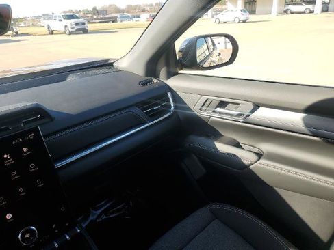 New 2026 GMC Terrain Elevation w/ Technology Package II image 11