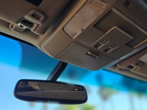 Used 2016 Toyota Tundra Limited image 46