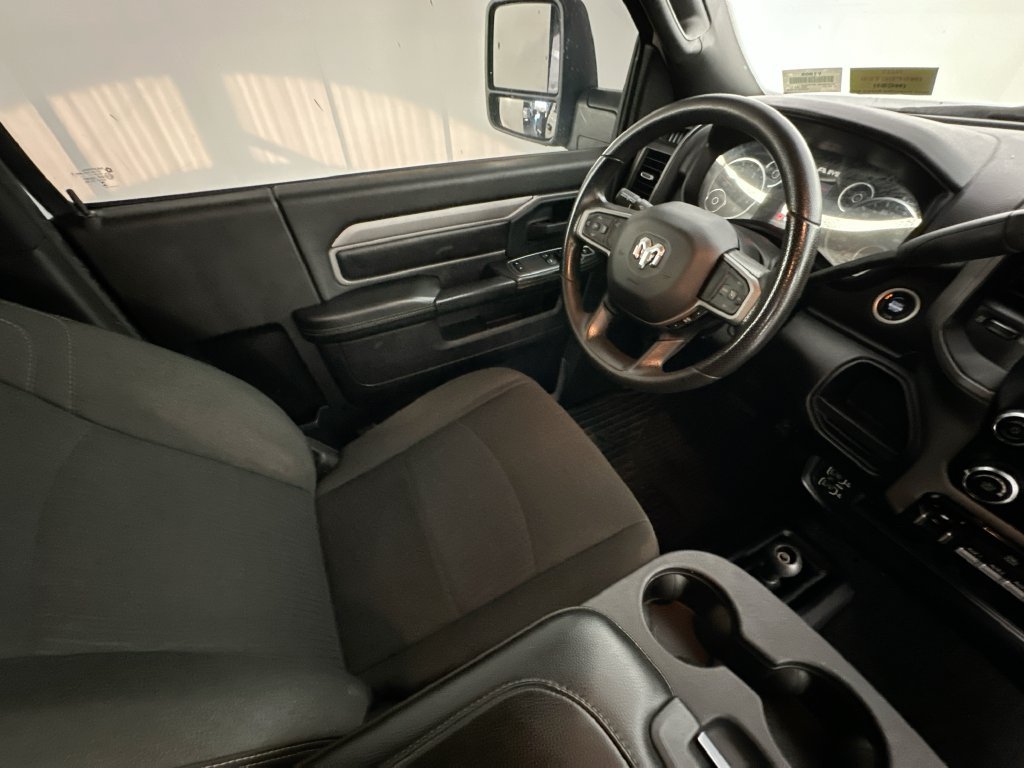 Used 2023 RAM 3500 Tradesman AWD/4WD image 9