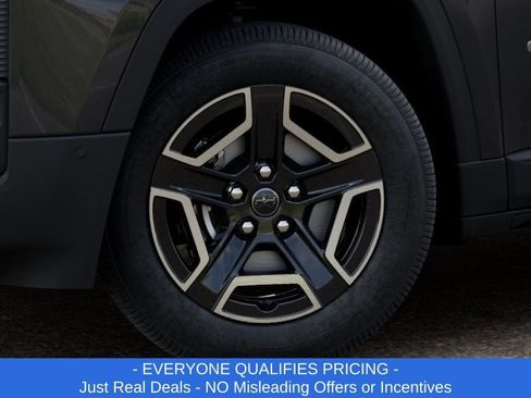 New 2026 Jeep Cherokee Laredo image 8