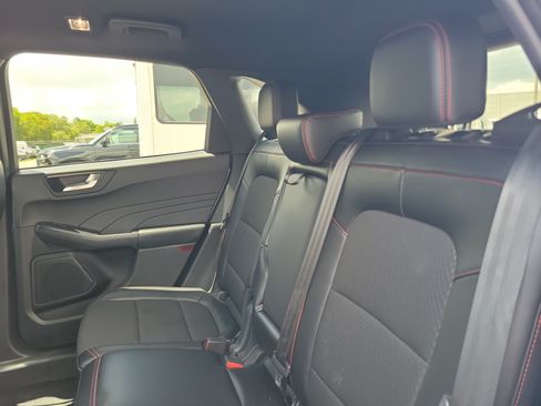 Used 2024 Ford Escape ST-Line w/ Tech Pack #1 FWD image 15