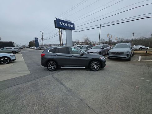 Used 2019 BMW X1 sDrive28i image 15