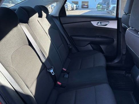 Used 2023 Kia Forte LXS w/ LXS Technology Package image 20
