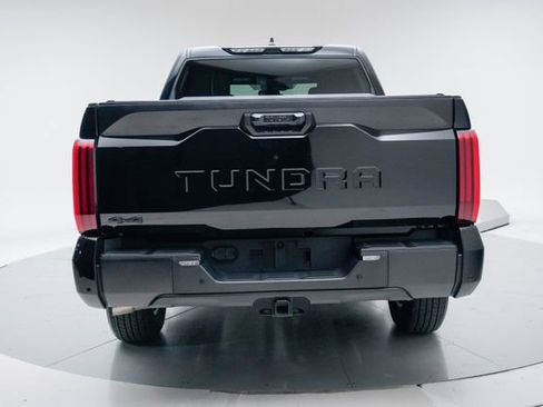 Used 2025 Toyota Tundra SR5 w/ SR5 Convenience Package AWD/4WD image 14