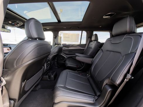 New 2026 Jeep Grand Cherokee L Limited image 13