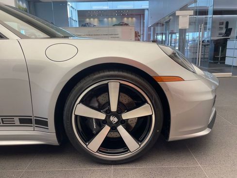 New 2026 Porsche 911 Carrera RWD image 24