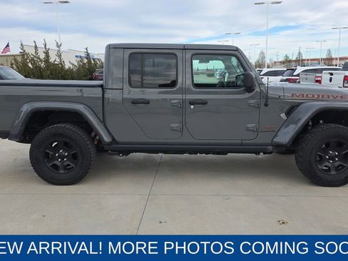 Used 2021 Jeep Gladiator Mojave image 6