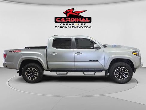 Used 2023 Toyota Tacoma TRD Sport w/ Technology Package AWD/4WD image 2