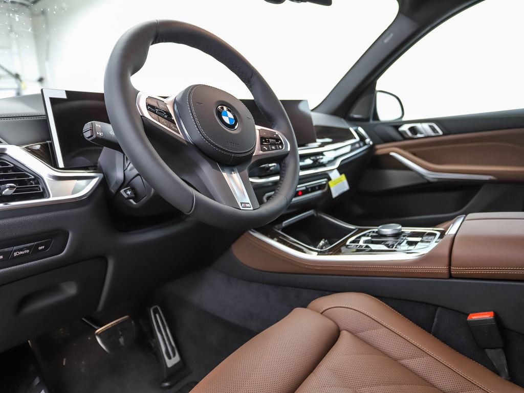 Used 2026 BMW X5 xDrive40i w/ M Sport Package AWD/4WD image 10