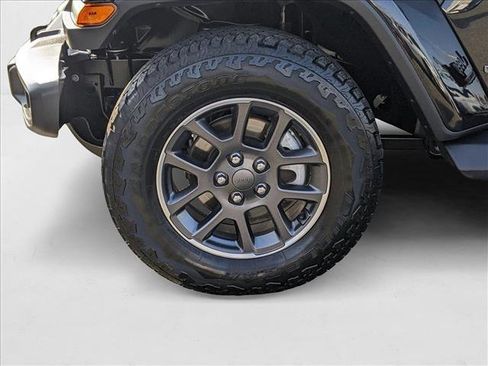 Used 2021 Jeep Wrangler Unlimited Sport image 23