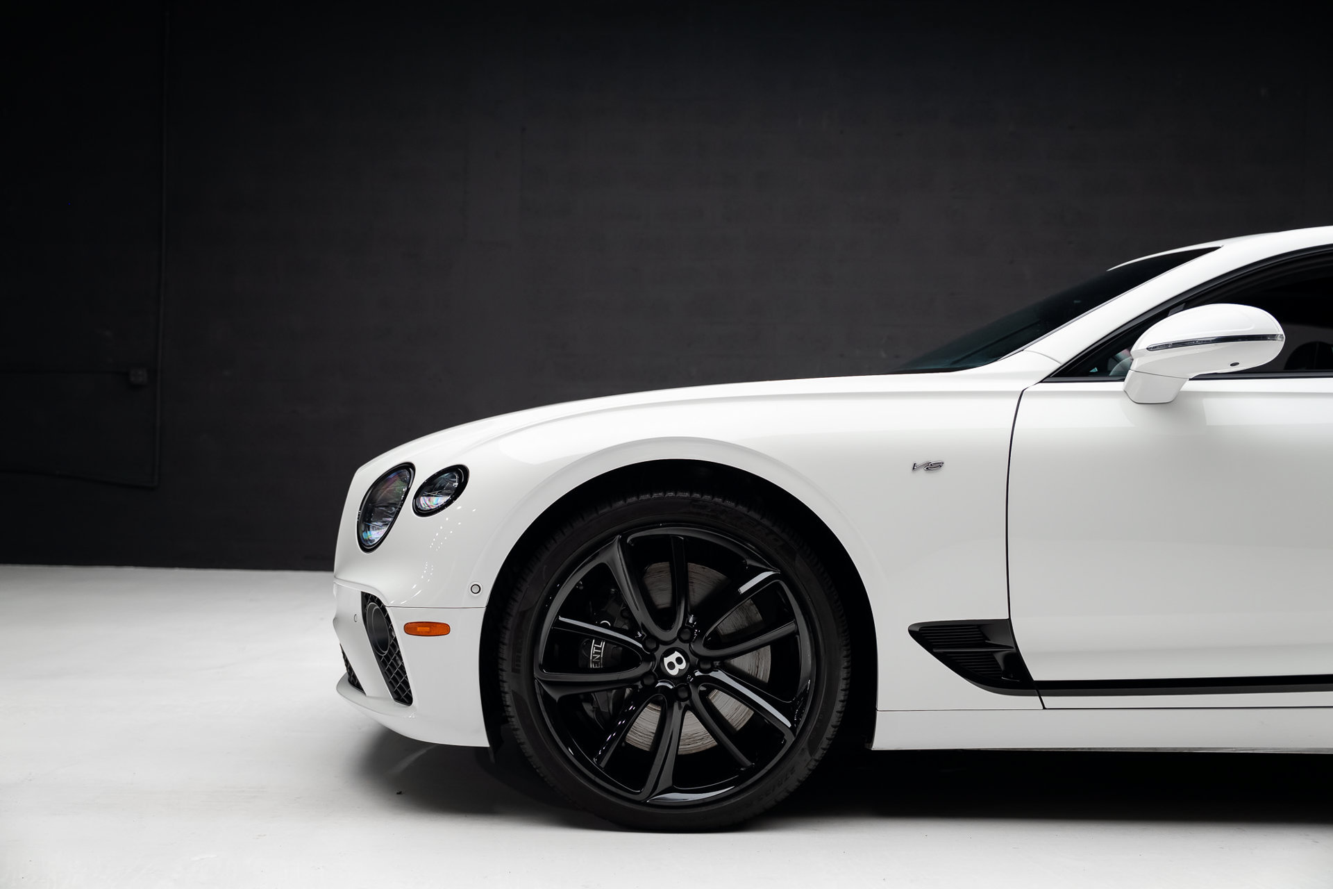 Used 2022 Bentley Continental GT AWD/4WD image 18