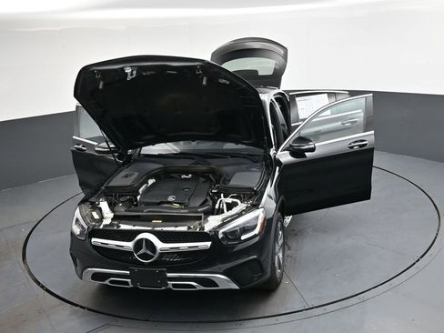 Used 2022 Mercedes-Benz GLC 300 4MATIC Coupe image 42