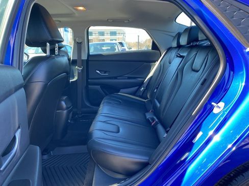 Certified 2025 Hyundai Elantra Limited image 14