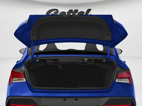 New 2026 Hyundai Elantra Limited image 11