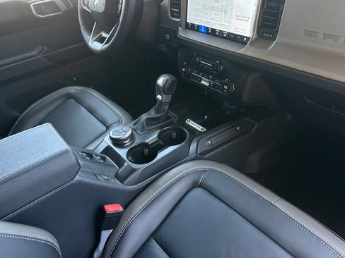 New 2026 Ford Bronco Outer Banks AWD/4WD image 16