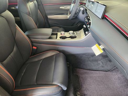 New 2026 Genesis GV70 2.5T Sport Prestige AWD/4WD image 11