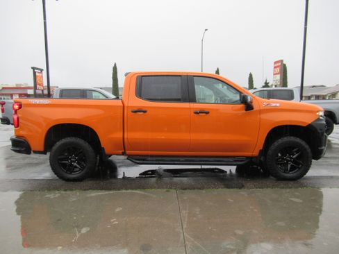 Used 2021 Chevrolet Silverado 1500 LT Trail Boss image 5