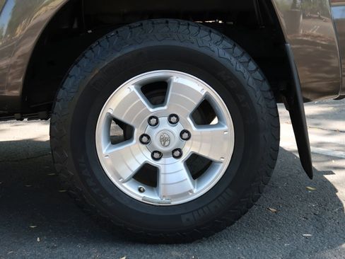 Used 2009 Toyota Tacoma PreRunner image 7