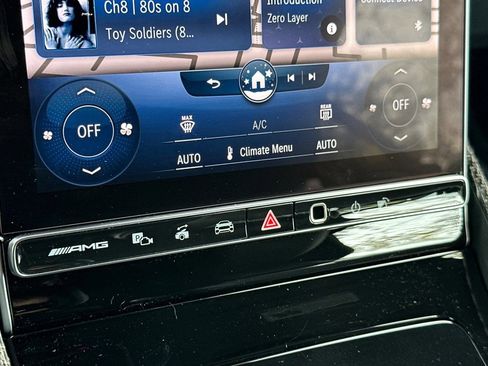 Used 2022 Mercedes-Benz SL 55 AMG 4MATIC image 24