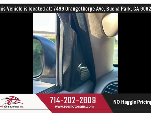 Used 2003 Toyota Sequoia SR5 image 32