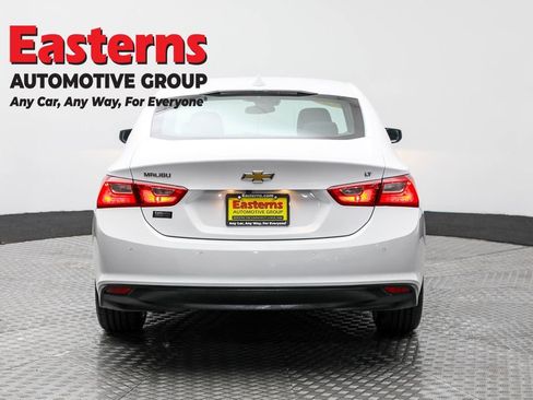 Used 2024 Chevrolet Malibu LT image 6