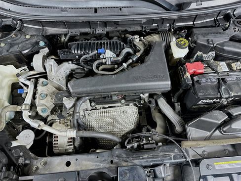 Used 2017 Nissan Rogue SL w/ SL Premium Package image 34