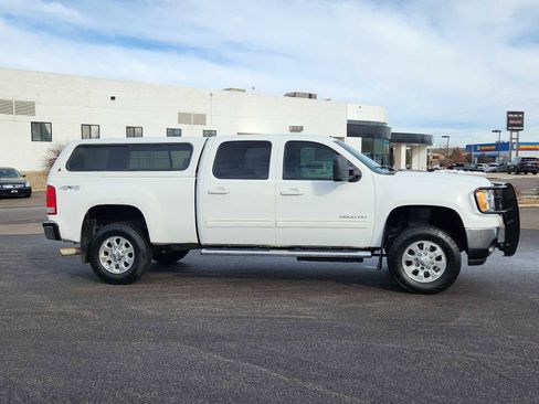 Used 2014 GMC Sierra 2500 SLT image 2