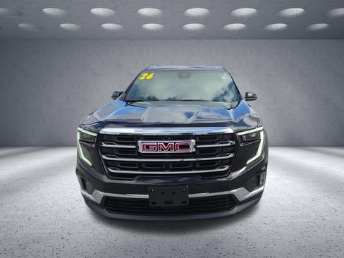 Used 2026 GMC Acadia Elevation w/ Elevation Premium Package FWD image 2