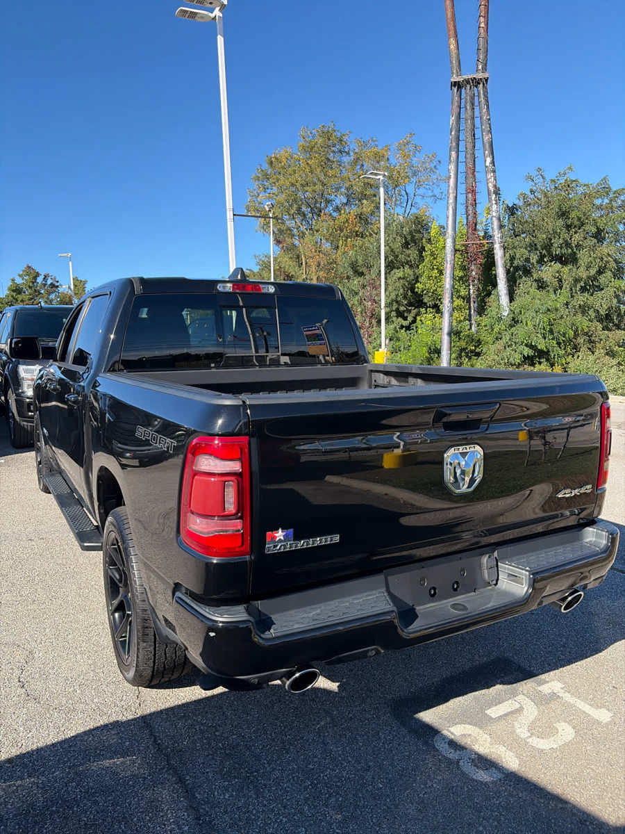 Used 2023 RAM 1500 Laramie AWD/4WD image 14