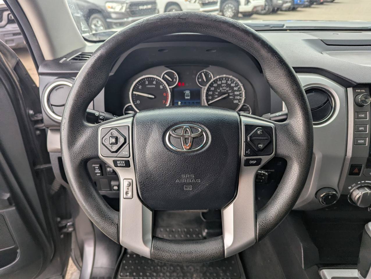 Used 2017 Toyota Tundra SR5 w/ SR5 Upgrade Package AWD/4WD image 13