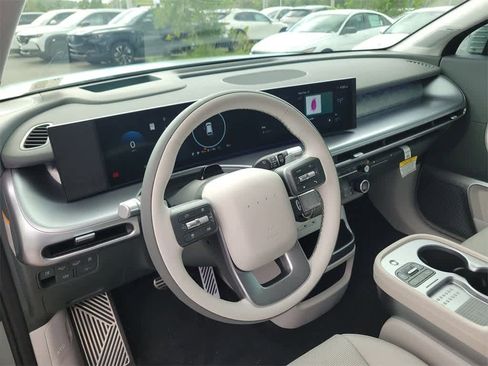 New 2026 Hyundai Ioniq 9 Calligraphy image 24