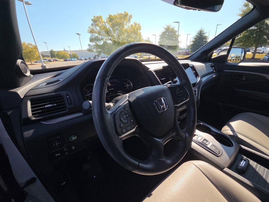 Used 2022 Honda Passport EX-L image 25