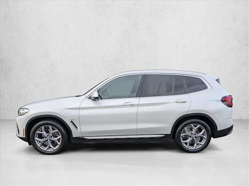 Used 2024 BMW X3 xDrive30i w/ Convenience Package image 9