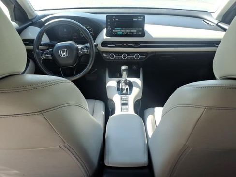 Used 2023 Honda HR-V EX-L image 18