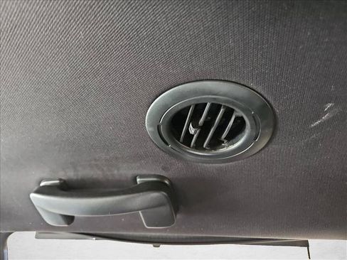 Used 2019 Dodge Grand Caravan GT FWD image 17
