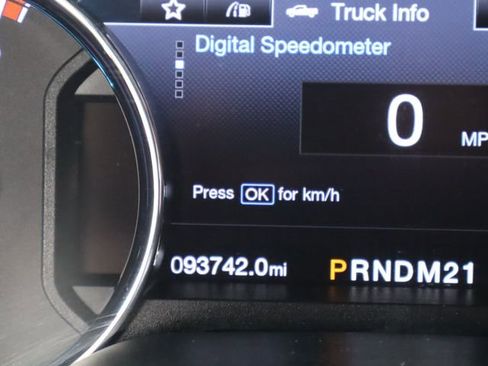 Used 2019 Ford F250 Platinum w/ Platinum Ultimate Package image 32