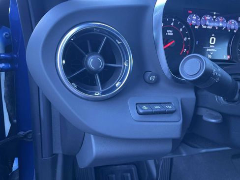 Certified 2023 Chevrolet Camaro SS image 17
