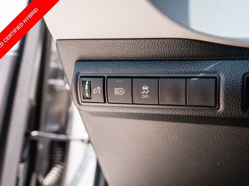 Certified 2026 Toyota Corolla SE w/ SE Premium Package FWD image 13