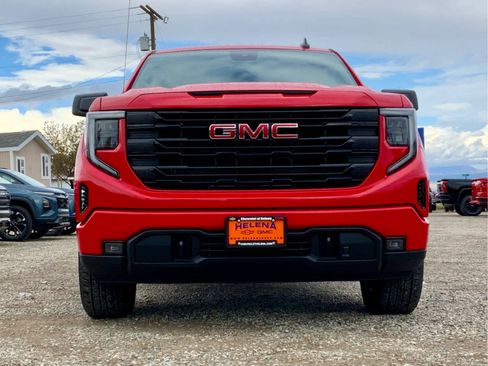 New 2026 GMC Sierra 1500 Elevation image 11